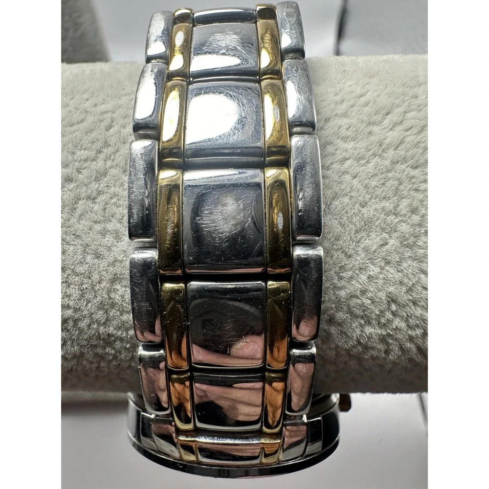 Michael Kors MK3539 Nini Silver Dial Two Tone New Battery 35MM 7